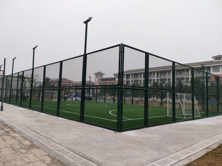 北京yd2333云顶电子游戏与2020年江苏省体育局青少年校园笼式足球场及附属设施项目达成合作